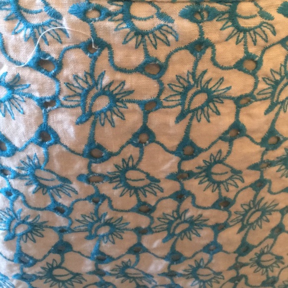 Talbots embroidered skirt - Picture 2 of 4